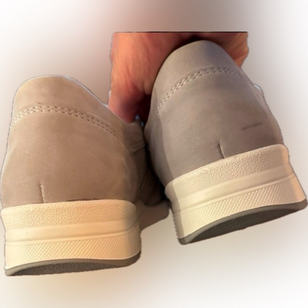 Mephisto women’s 9.5 gray - Picture 4 of 9